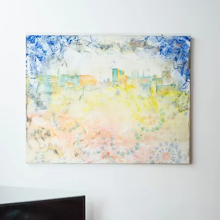 Spacious Sunny And Quiet Albayzin Apartment-3